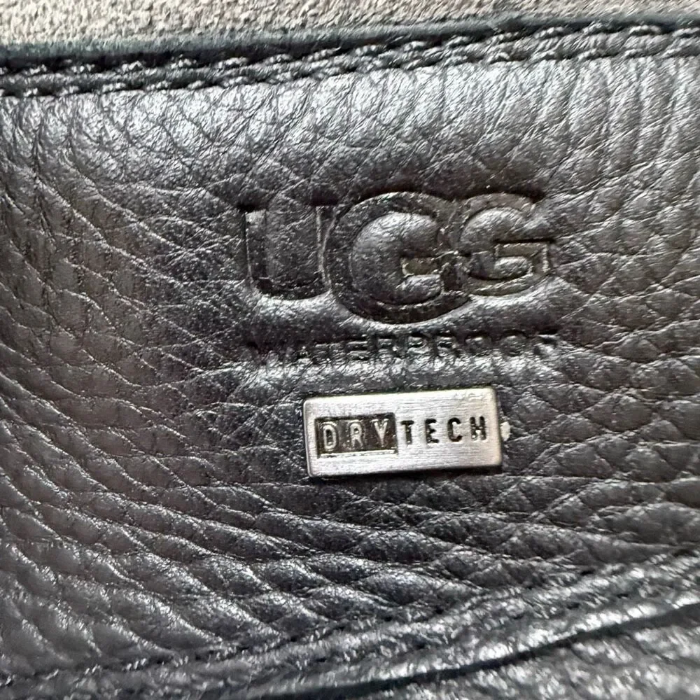 UGG Adirondack III Waterproof snow Boots leather gray sheepskin lining sz 9
